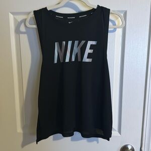 Nike tank